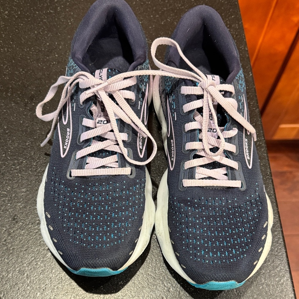 Brooks glycerin GTS 20